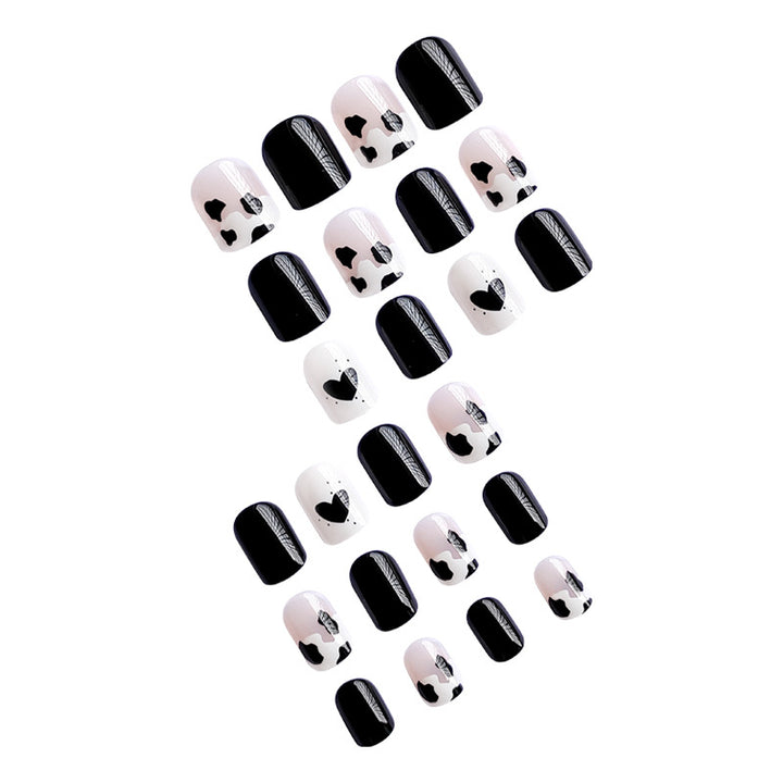 Creative nail art with heart and animal motifs Kalsten