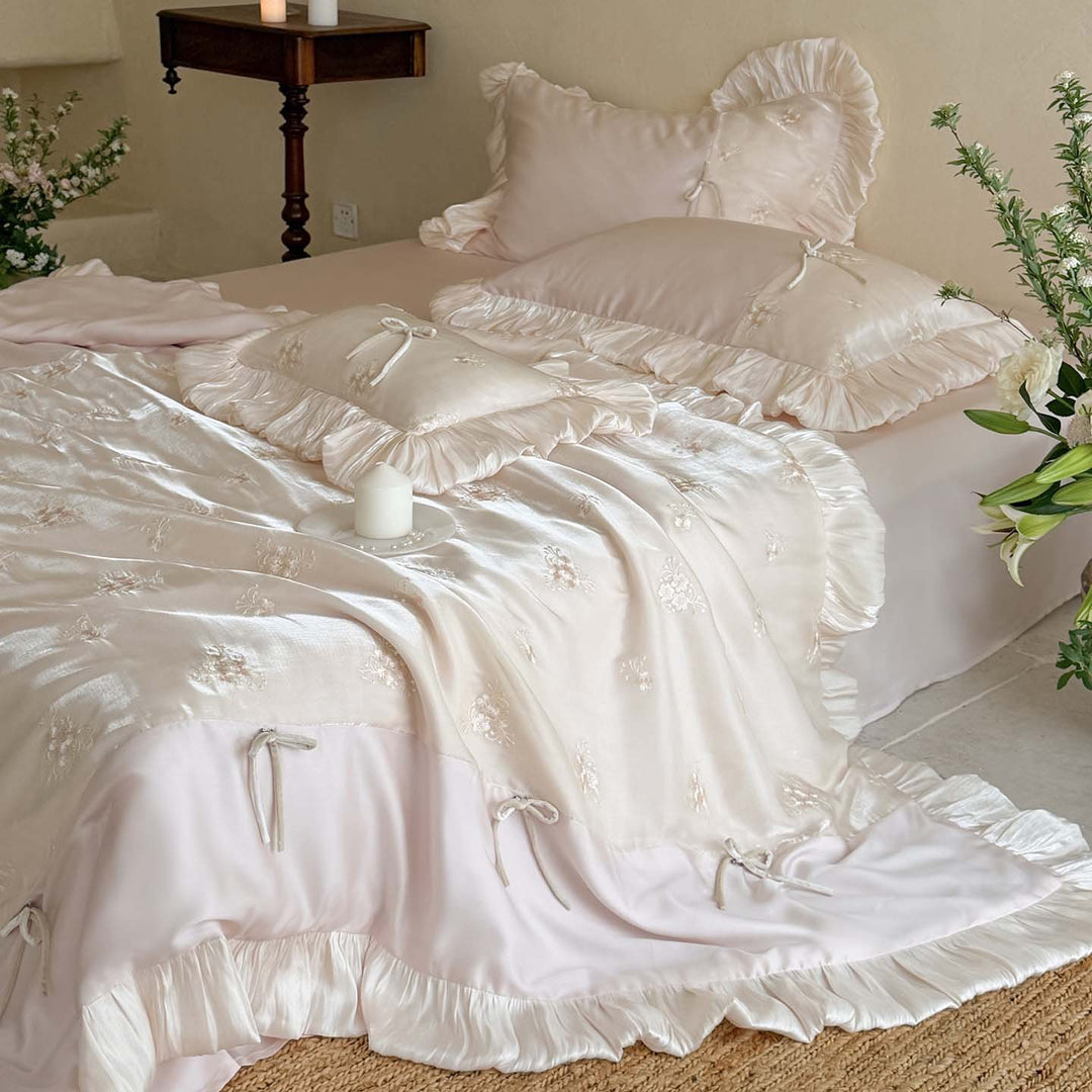 Satin-Duvet Cover Set with silky shiny finish, floral embroidery & ruffled trim