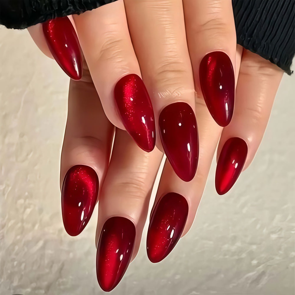 Artificial nails in glamorous high-gloss design Kalsten