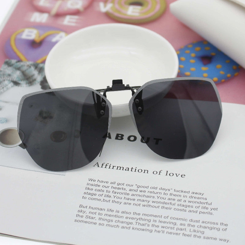 Women's fashionable oversized sunglasses with square design Kalsten
