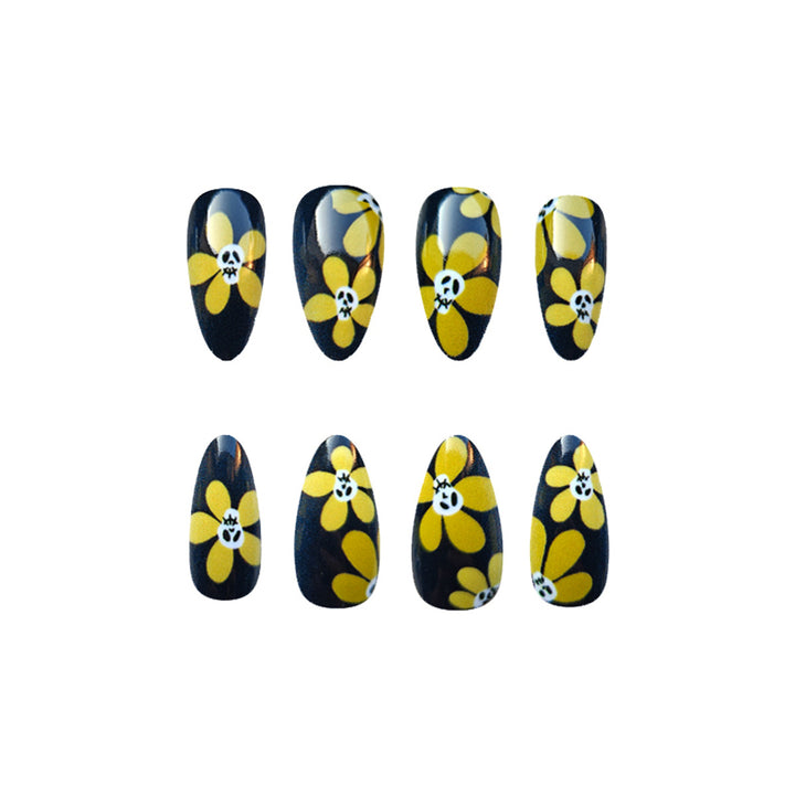 Floral Design Nail Art