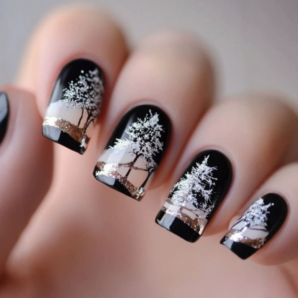 Artificial nails in elegant winter forest design Kalsten