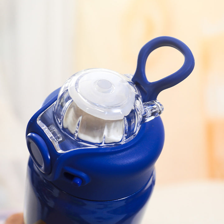 Stylish sports water bottle with practical spill protection Kalsten