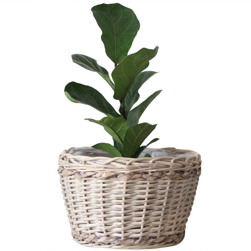 Rustic storage basket made of natural material Kalsten