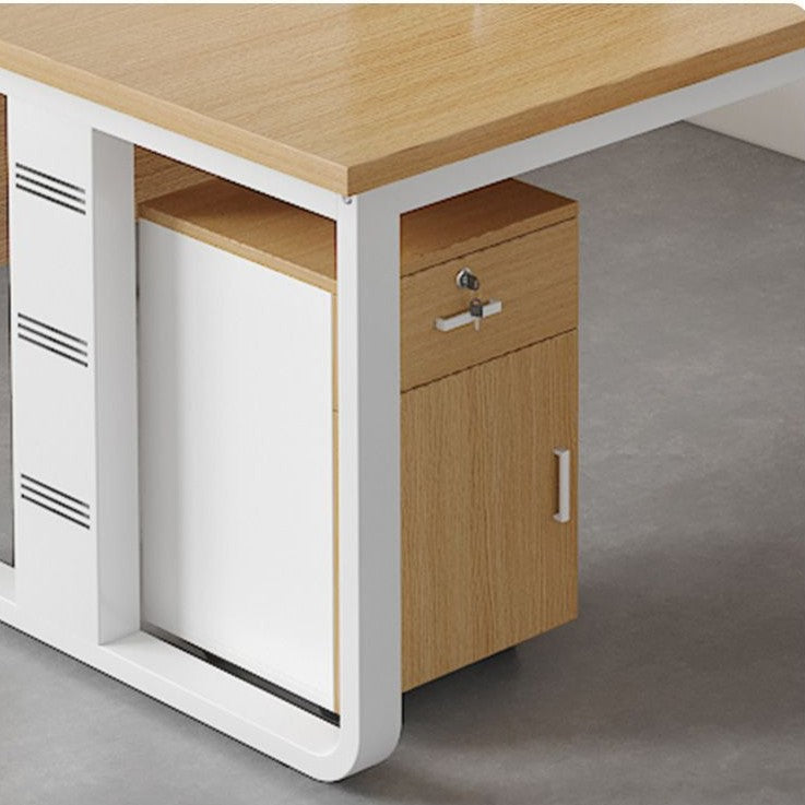 Modern workspace with practical storage Kalsten