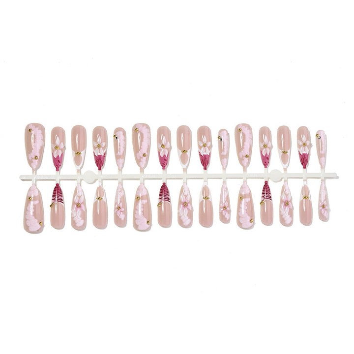 Artificial nail set with floral and elegant design elements Kalsten
