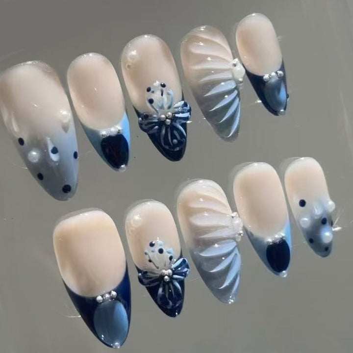 Thematic Artisan Press-On Nail Set Kalsten
