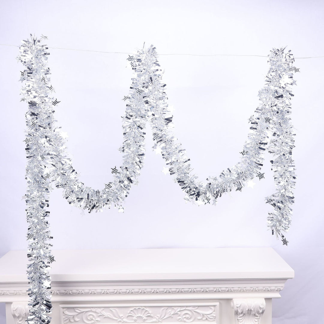 Glittering Christmas garland with snowflake motifs