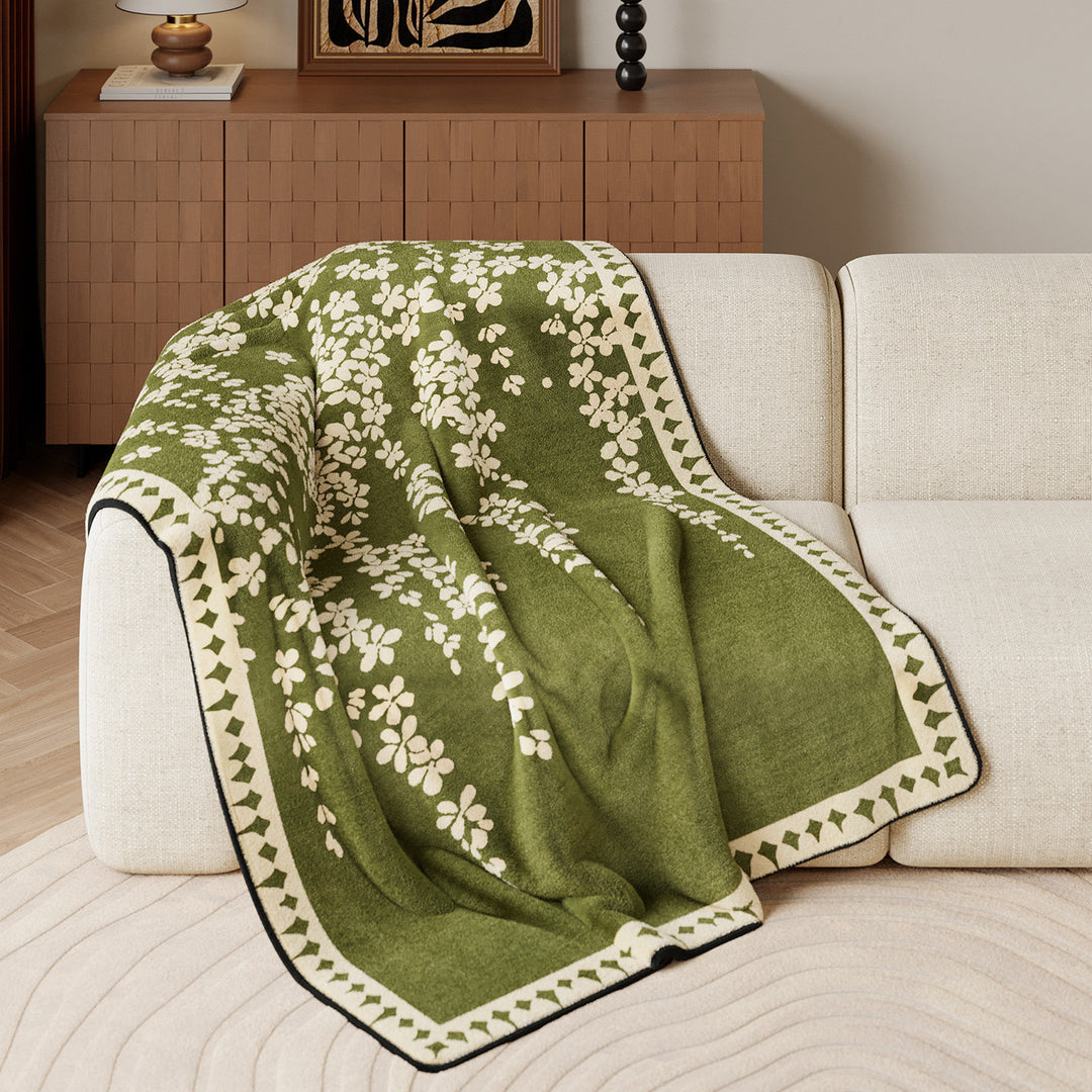 Cozy Decorative Throw Blanket