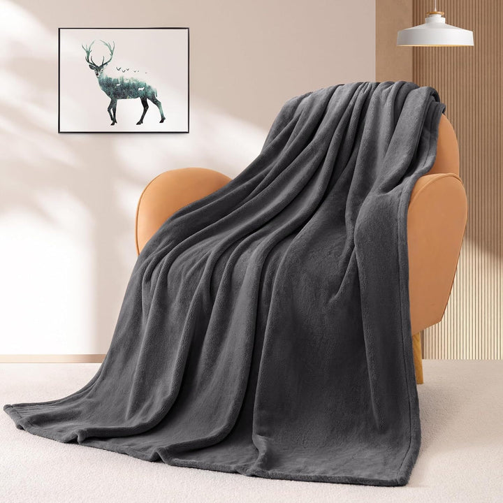 Ultra-Soft Microfiber Throw Blanket Kalsten