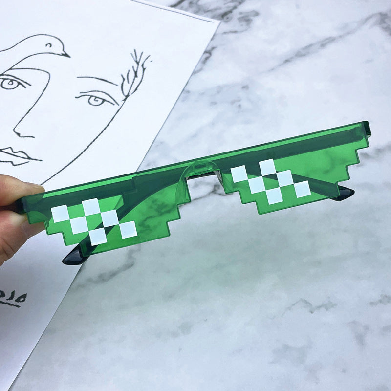 Geometric Pixelated Frame Sunglasses Kalsten