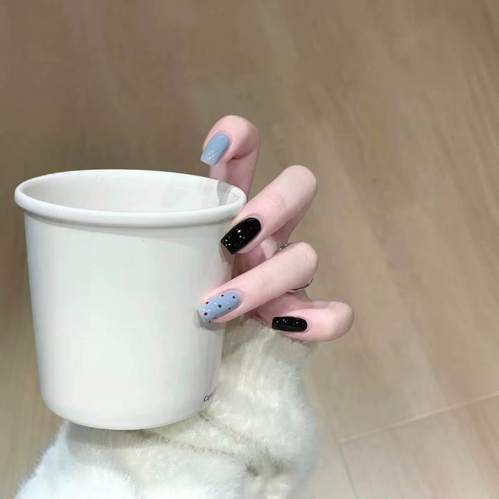 Artistic Press-On Nail Art with Creative Designs