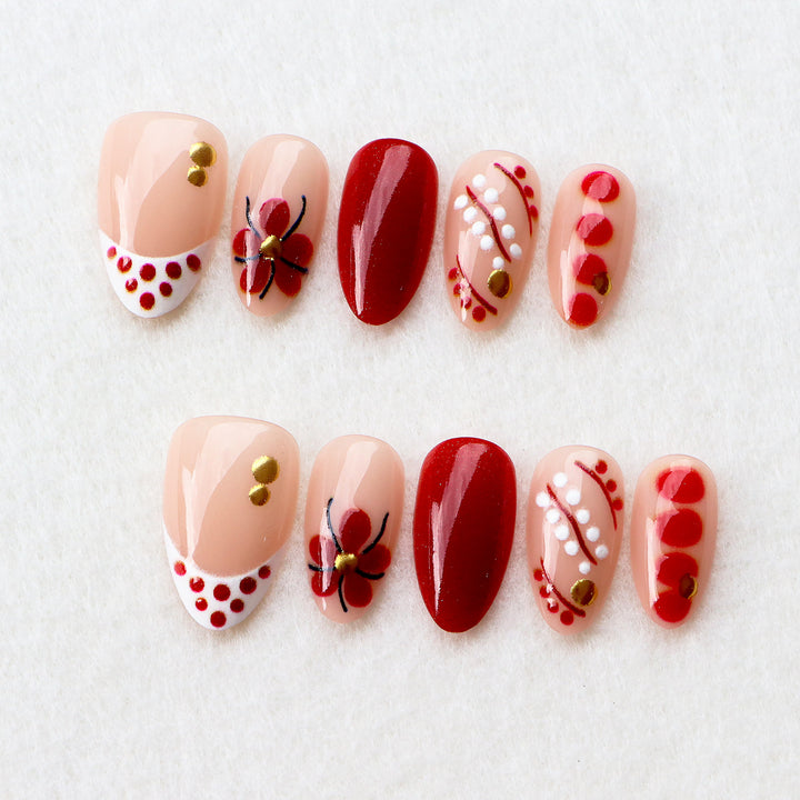 Creative Decorative Press-On Nail Art