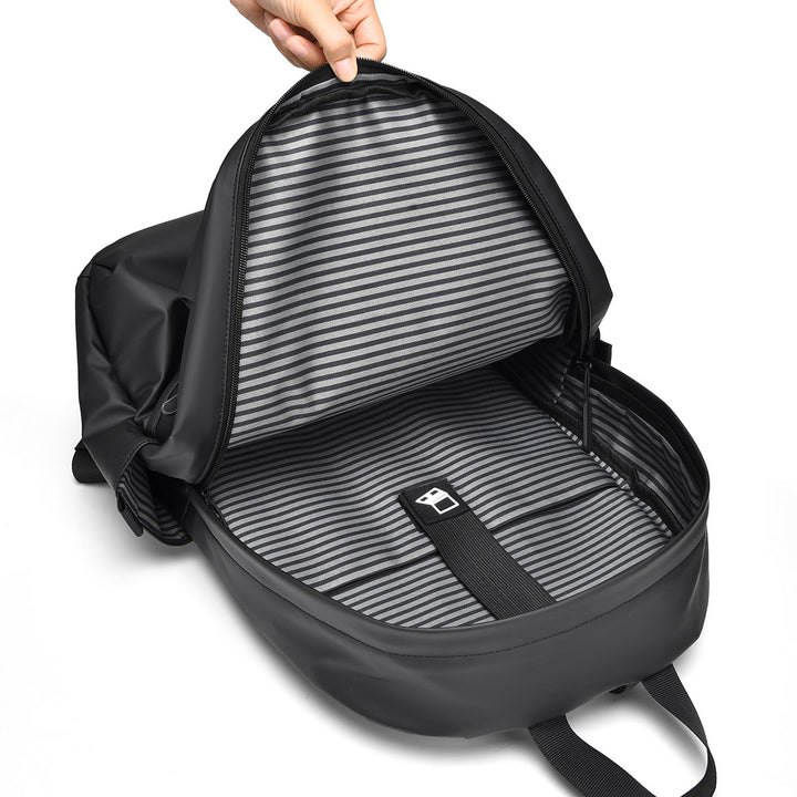 Water-Resistant Slim Daypack Kalsten