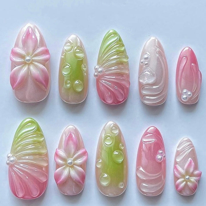 Artful Nail Tips Set with Leaf Accents Kalsten