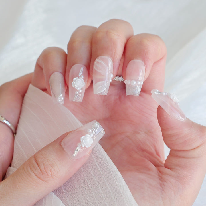 Artistic Press-On Nail Art Set with Heart and Celestial Designs