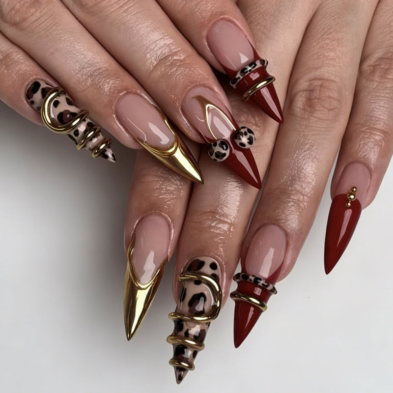 Acrylic nail set with elegant leopard and glitter accents Kalsten