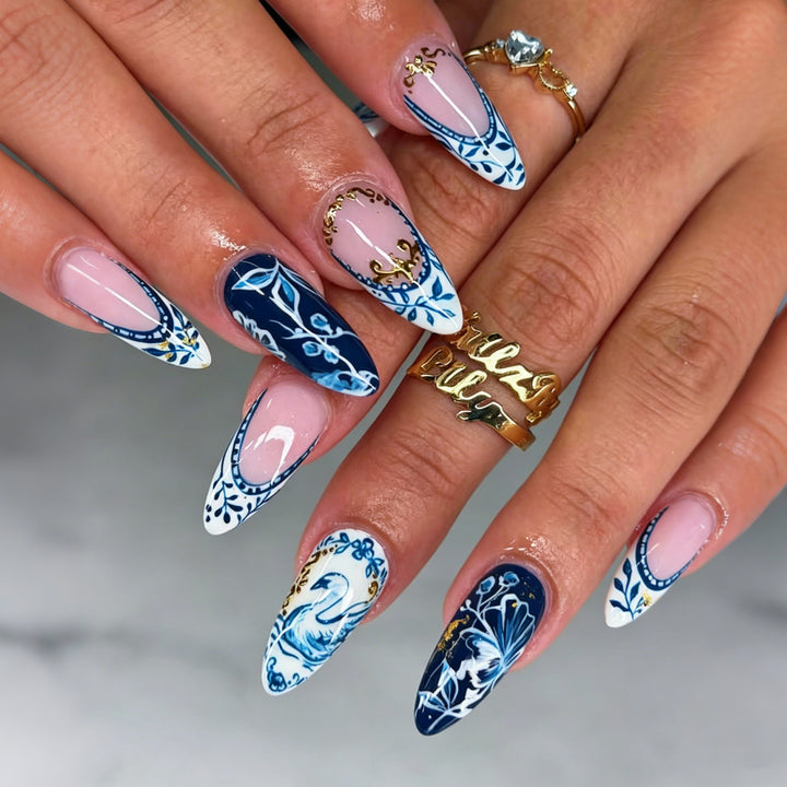 Artistic Floral and Ornamental Press-On Nails Kalsten