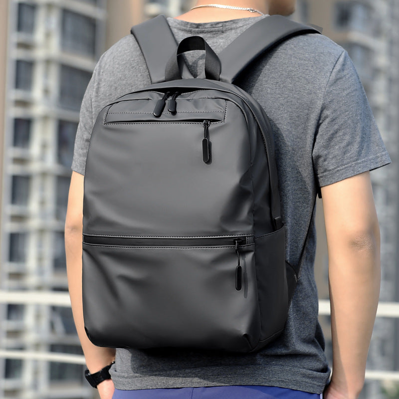 Sleek Water-Resistant Daypack Kalsten
