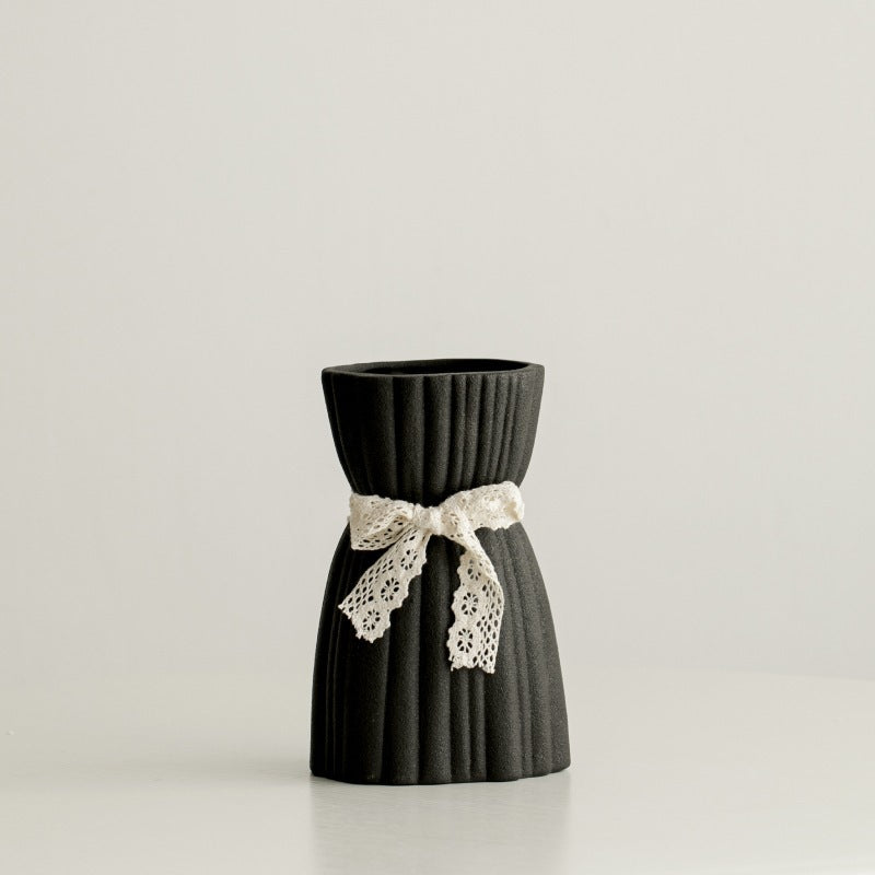 Ribbed Decorative Ceramic Vase Kalsten