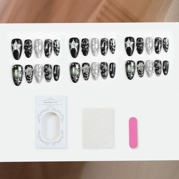 Artificial nail set with glamorous designs and unique 3D elements Kalsten