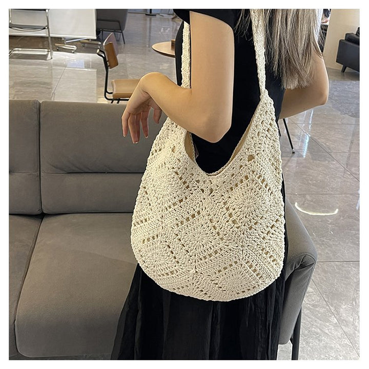 Hand-knotted shoulder bag with airy structure Kalsten