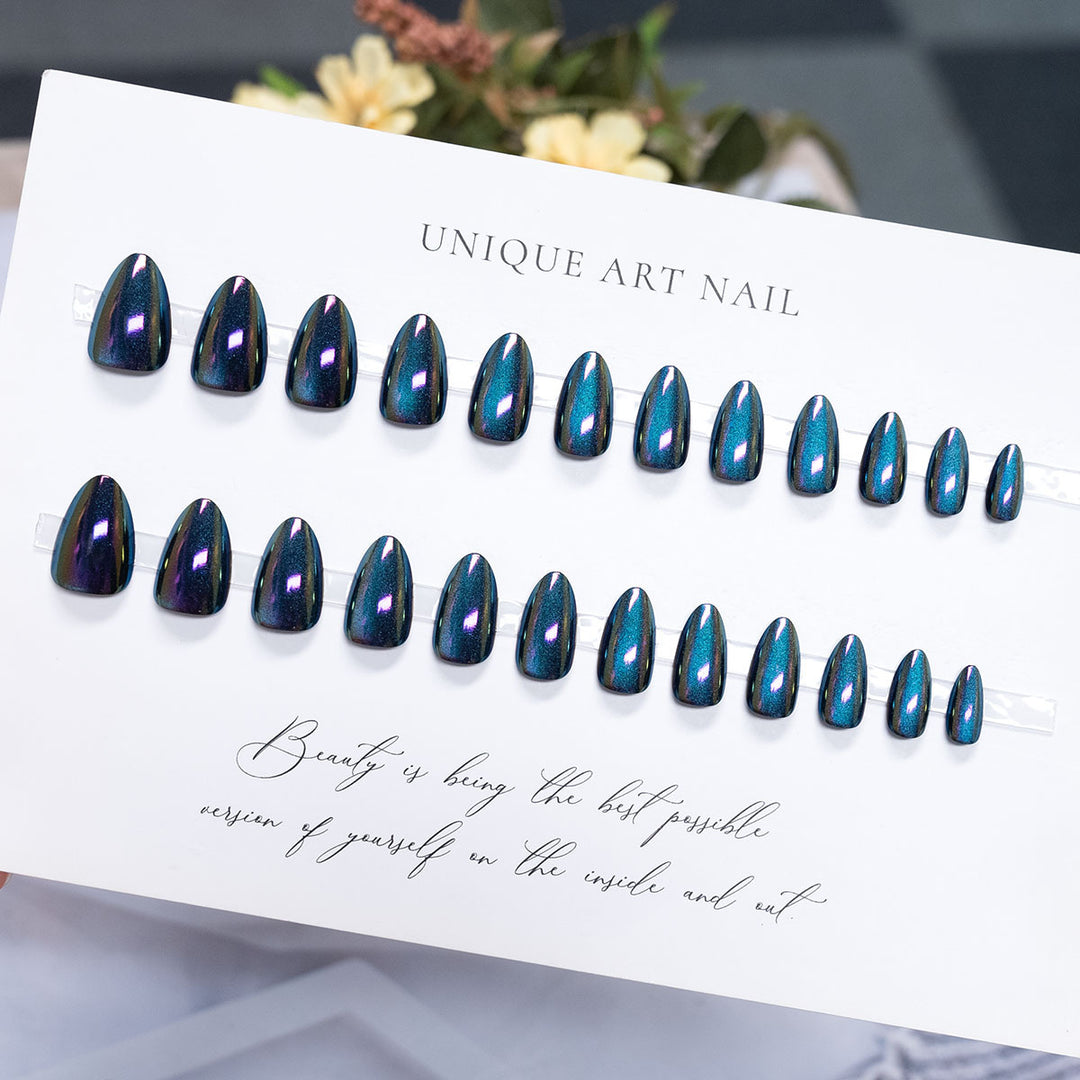 Metallic Press-On Nail Set