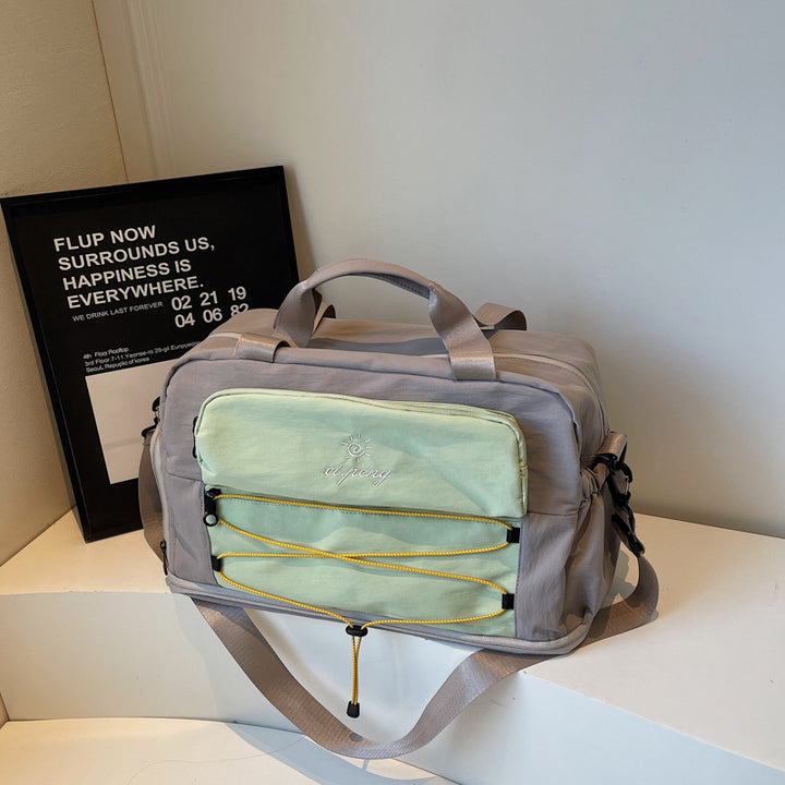 Spacious Multi-Compartment Travel Bag Kalsten