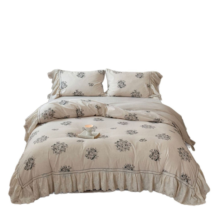 Vintage Roses Bedding Set Made of Cotton-Linen with Ruffle and Lace