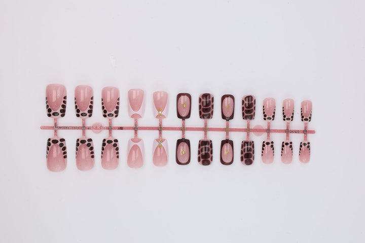 Creative Nail Art with stylish designs Kalsten