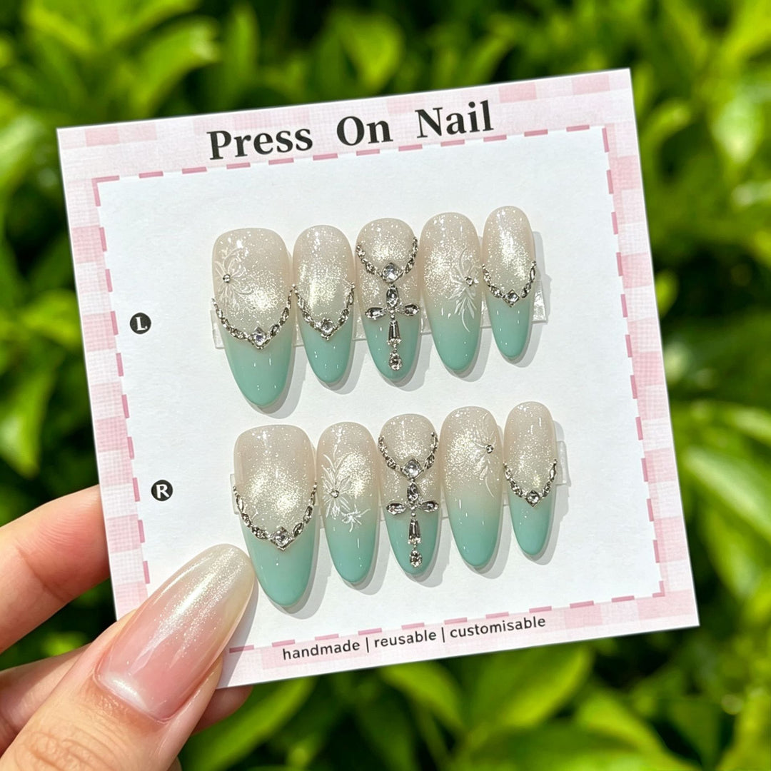 Artistic Press-On Nail Art Set with Star and Floral Accents