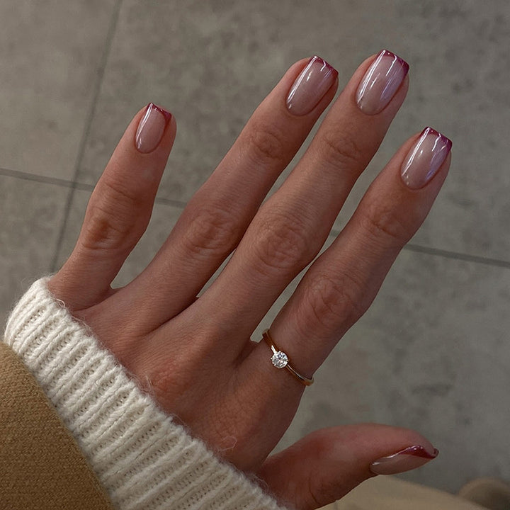 Artificial nail set with glamorous French tip design Kalsten