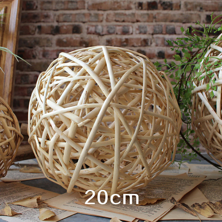 Decorative natural material decor ball Kalsten