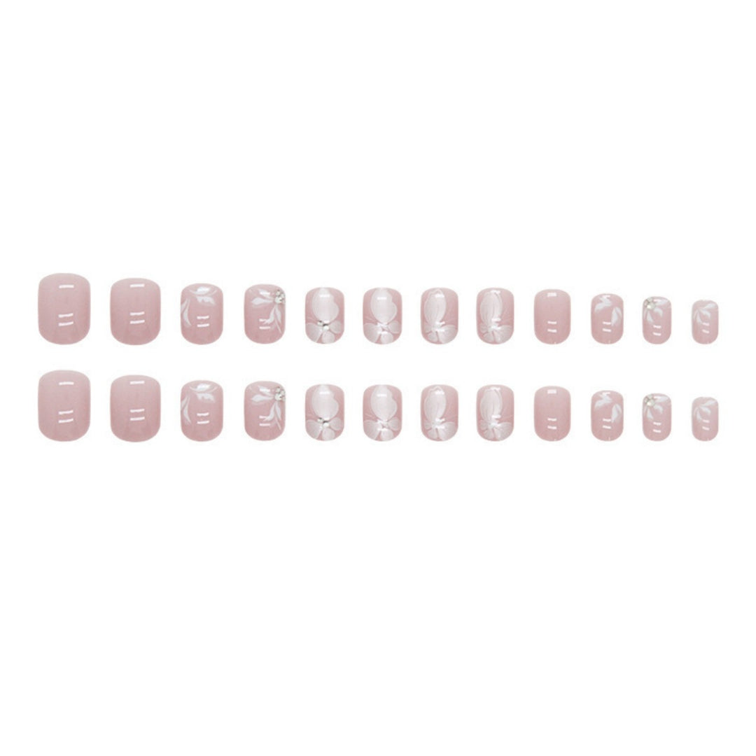 Artistic Butterfly-Inspired Nail Extensions Kalsten