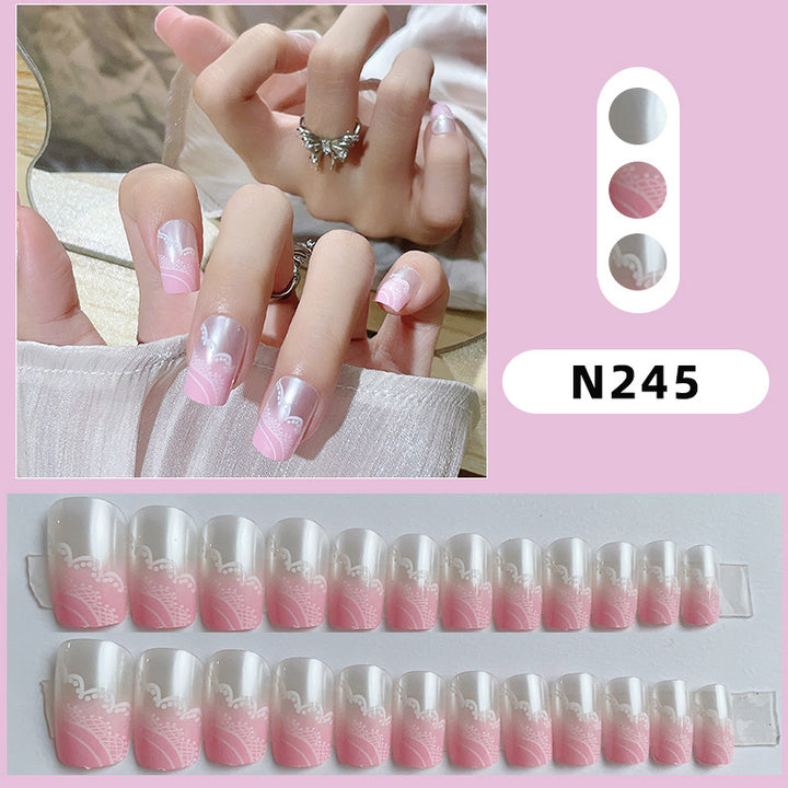 Elegant Press-On Nail Art Set with Intricate Design
