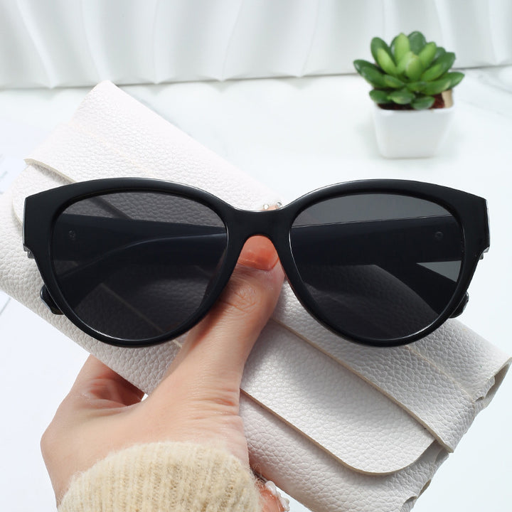 Women's Cat-Eye Sunglasses with Luxurious Leopard Print and Charming Details Kalsten