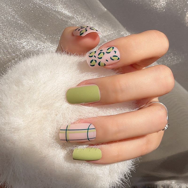 Artistic Botanical Print Press-On Nails Kalsten