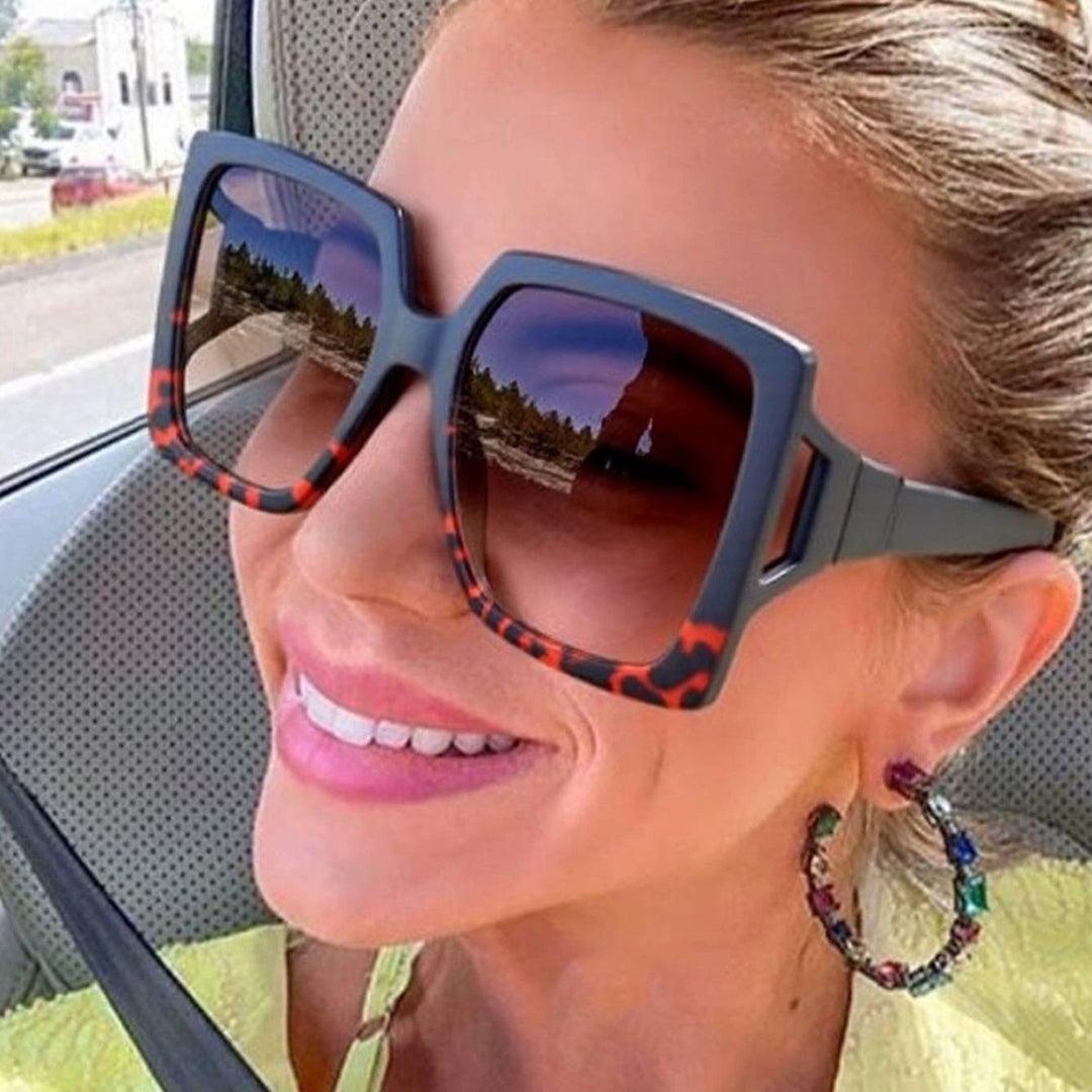 Women's fashionable oversized sunglasses with gradient lenses Kalsten