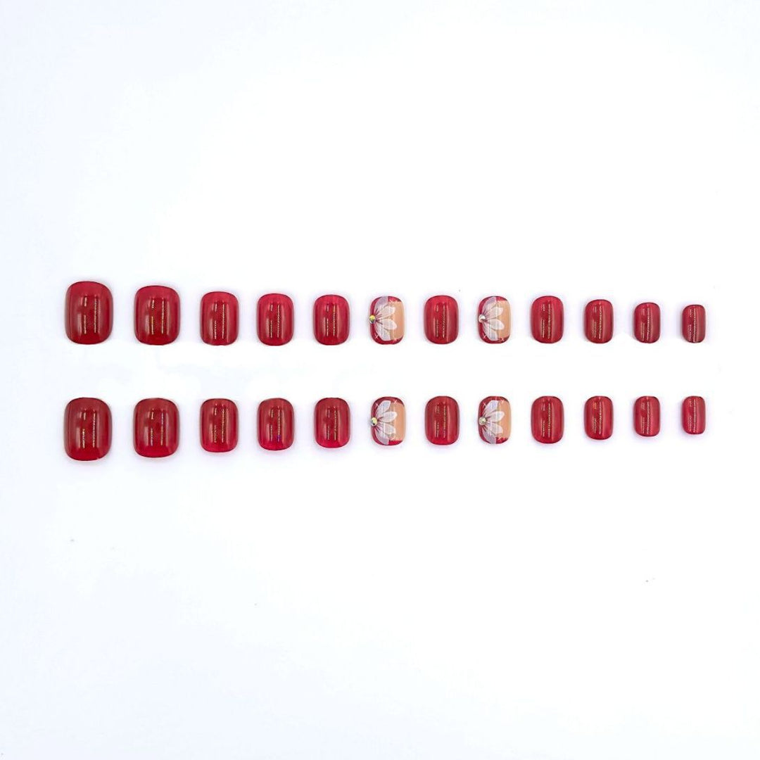 Artistic Floral Accent Nail Art Set