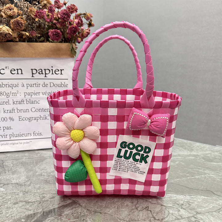 Charming and playful handbag Kalsten
