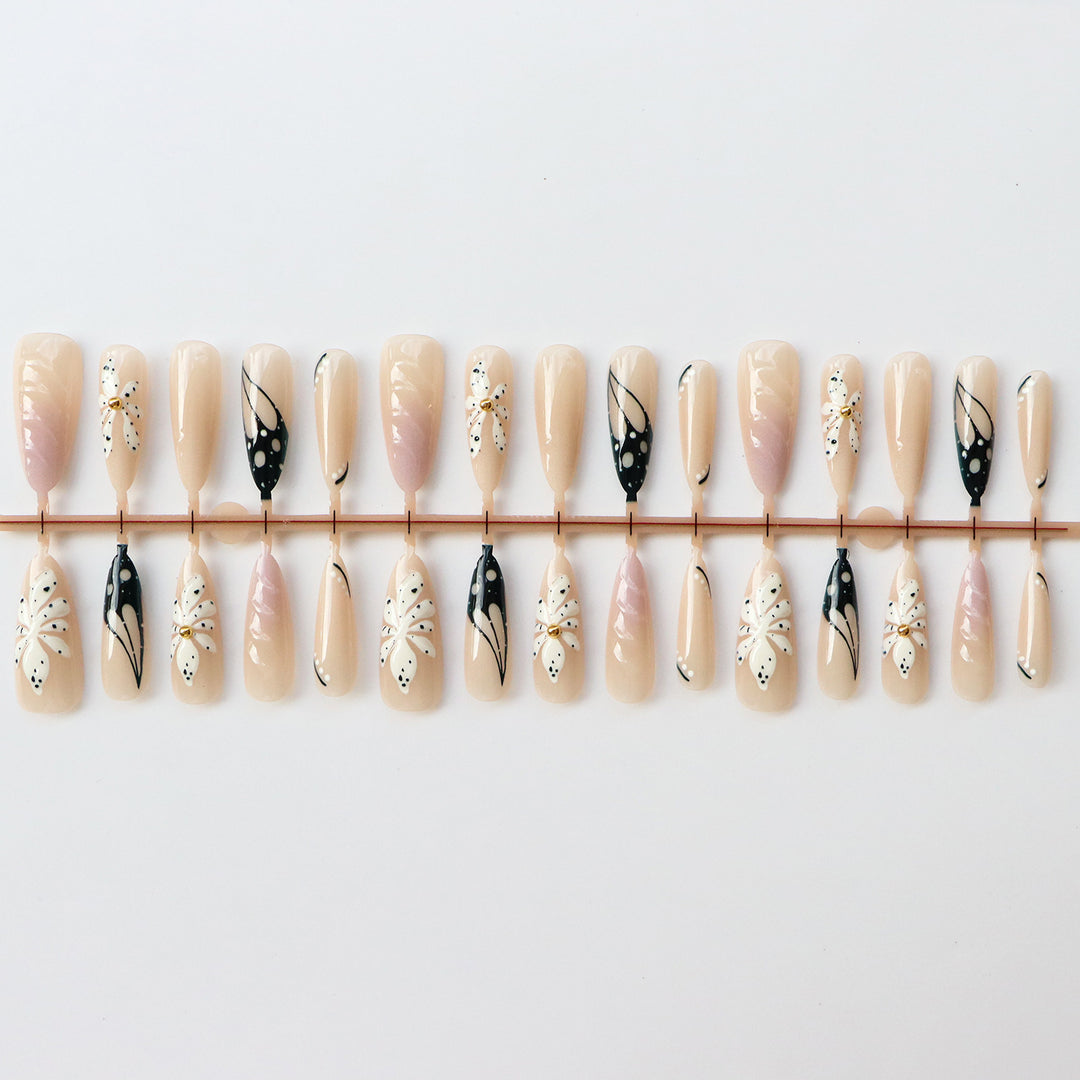 Artistic Floral Nail Design Set
