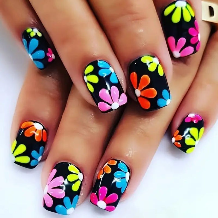 Floral Themed Acrylic Nail Art Kalsten
