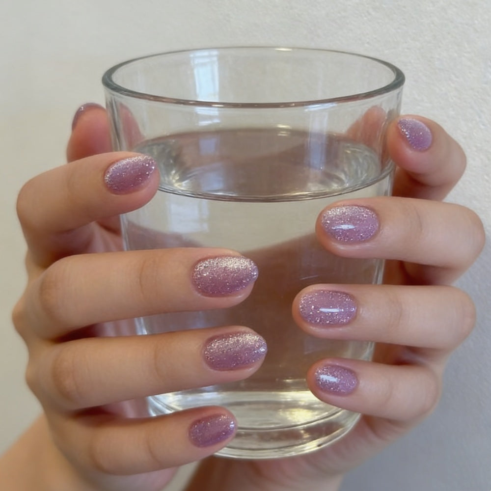 Festive Seasonal Nail Art Enhancements