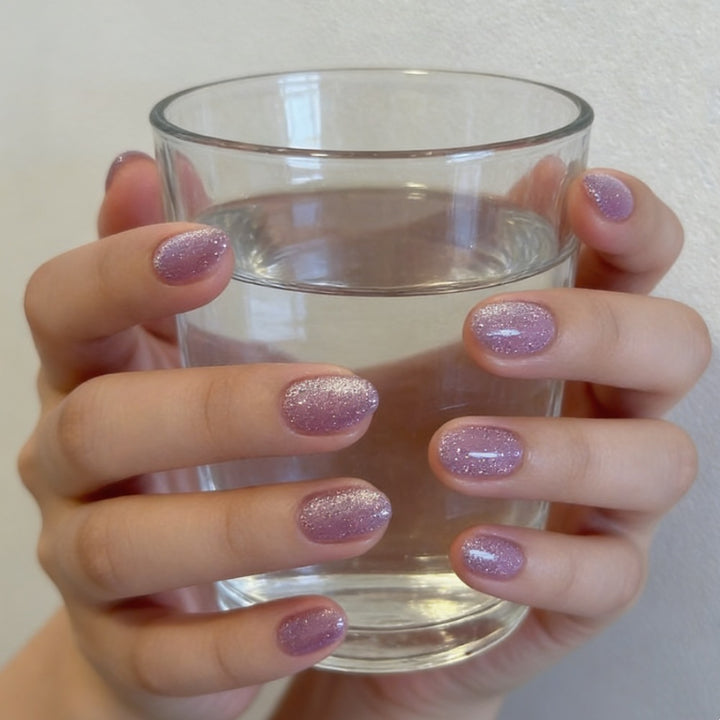Festive Seasonal Nail Art Enhancements