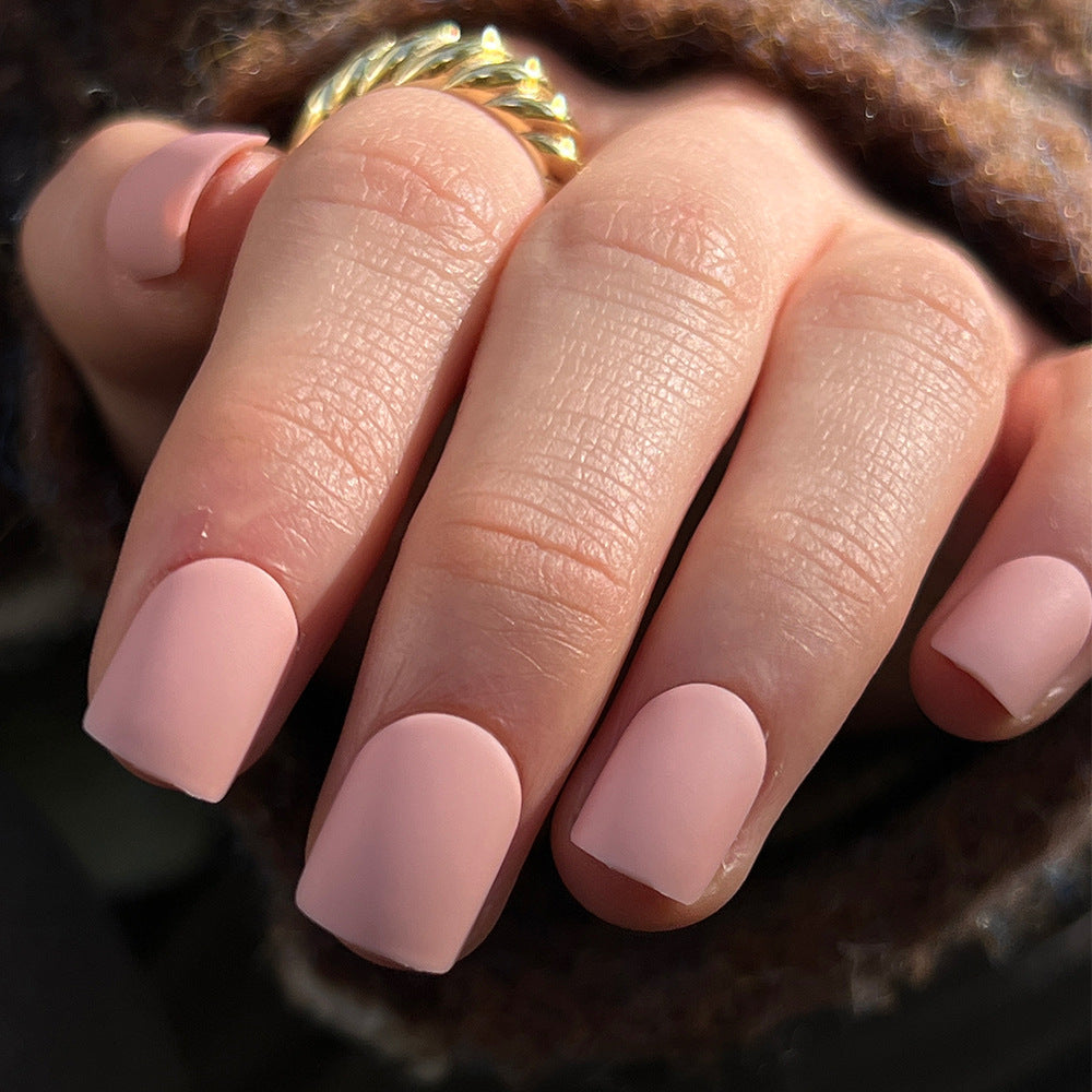 Artificial nail art with matte finish Kalsten