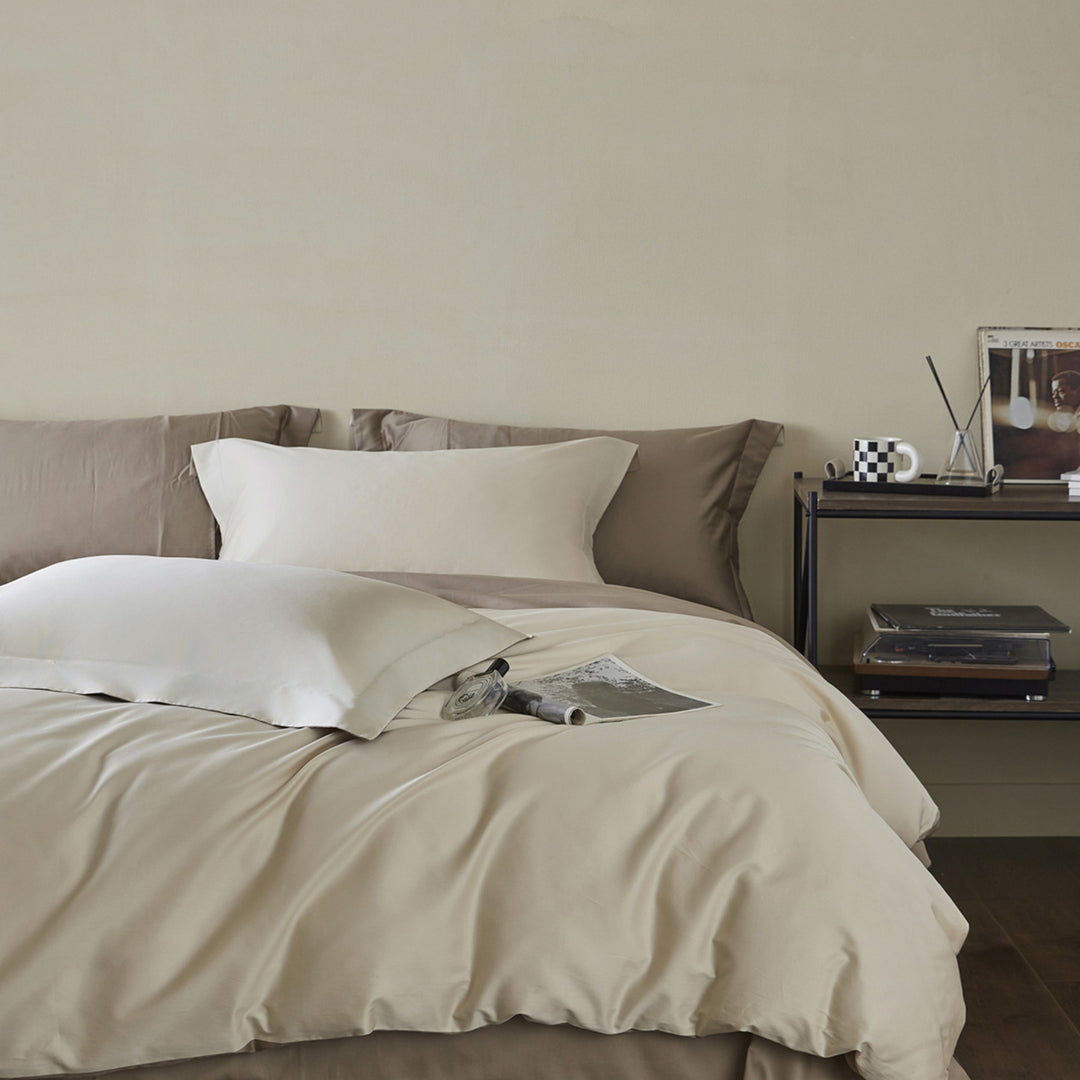 Luxurious cotton satin duvet cover set with hotel finish