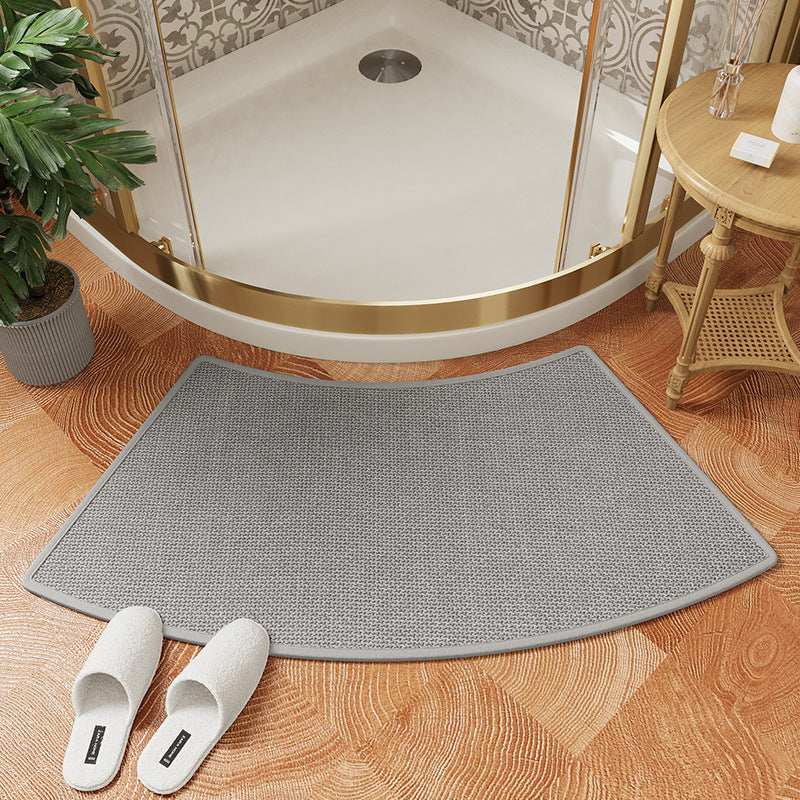 Curved Shower Mat