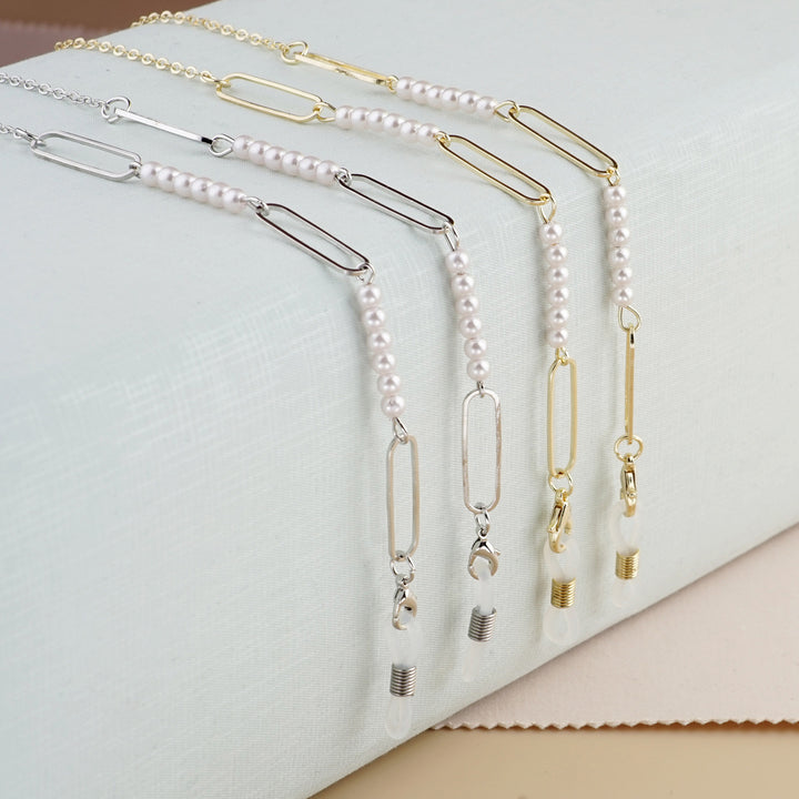 Elegant Pearl and Link Eyewear Chain Kalsten