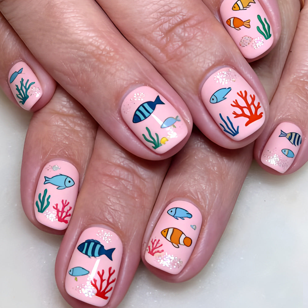 Playful Ocean-Themed Nail Art Kalsten