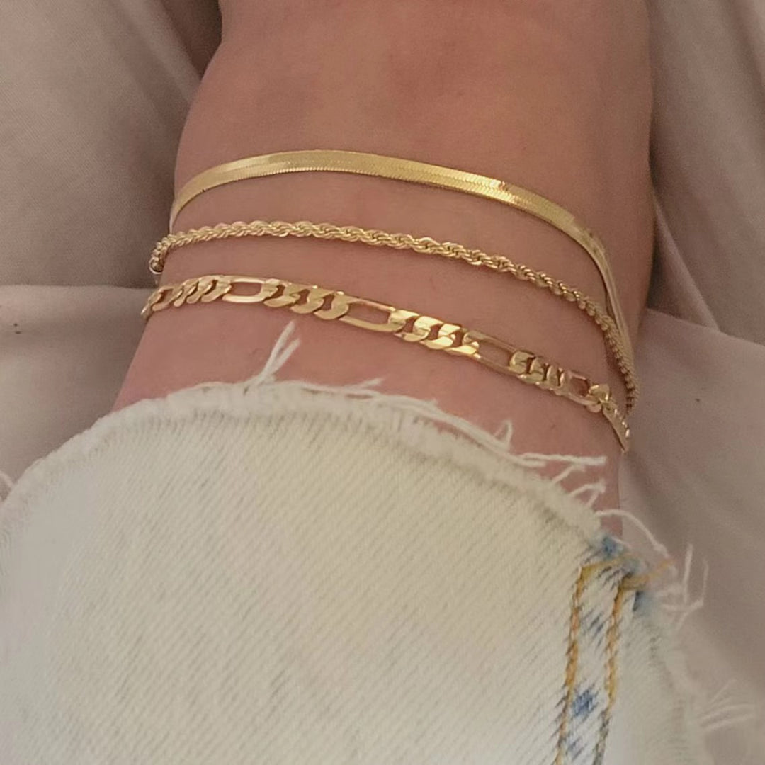 Elegant Three-Strand Link Bracelet Kalsten